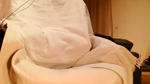 Snapshot of royalcum67 chatting on April 26, 4:59 pm The genie of the lamp online show from April 26, 4:59 pm