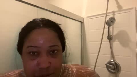 royalepryncess online show from November 12, 12:49 pm