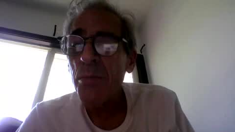 Snapshot of royboy2561 chatting on July 22, 9:50 pm Roy Murrin online show from July 22, 9:50 pm