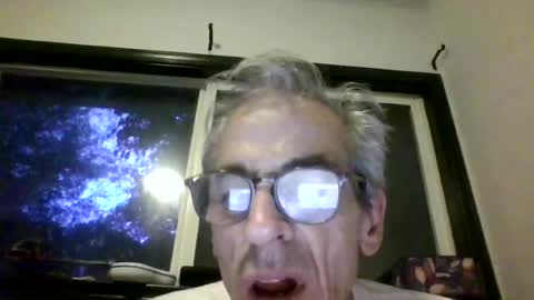 Snapshot of royboy2561 chatting on July 23, 3:48 am Roy Murrin online show from July 23, 3:48 am