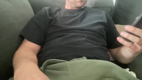 roythegil online show from September 19, 5:13 pm