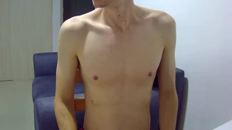 Roy online show from January 6, 1:09 am