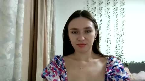 Snapshot of roza05x chatting on July 7, 2:32 pm Roza05x online show from July 7, 2:32 pm