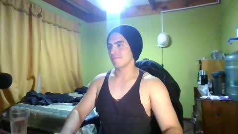 Snapshot of rpaulo25 chatting on May 8, 5:02 am rpaulo25 online show from May 8, 5:02 am