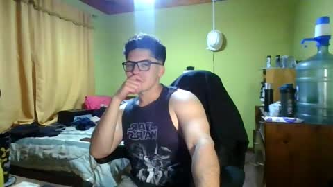 Snapshot of rpaulo25 chatting on May 15, 5:36 am rpaulo25 online show from May 15, 5:36 am