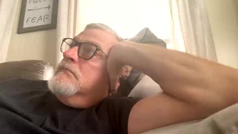 rs006 online show from October 29, 3:03 pm