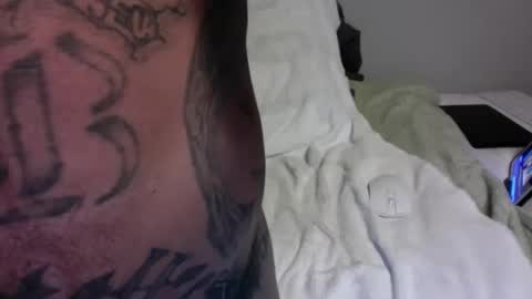 Snapshot of rthammy72 chatting on September 25, 1:31 am rthammy72 online show from September 25, 1:31 am