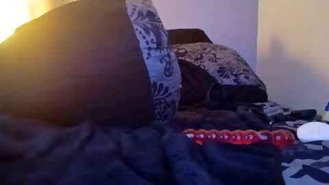 Snapshot of rthammy72 chatting on September 30, 2:05 am rthammy72 online show from September 30, 2:05 am