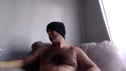 Snapshot of rubbingoneout714 chatting on December 28, 4:52 pm rubbingoneout714 online show from December 28, 4:52 pm