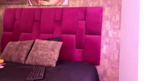 Snapshot of rubi_luxe chatting on April 29, 12:09 pm Rubi online show from April 29, 12:09 pm