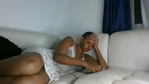 Snapshot of rubie_399 chatting on February 25, 9:02 pm rubie_399 online show from February 25, 9:02 pm