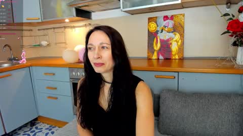 Snapshot of rubiharlot chatting on October 18, 1:19 am rubiharlot online show from October 18, 1:19 am