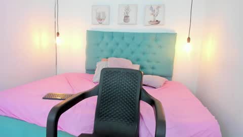 Snapshot of rubiroose chatting on December 14, 7:46 pm Rubii online show from December 14, 7:46 pm