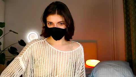 Snapshot of ruby_004 chatting on April 8, 5:02 pm Ruby online show from April 8, 5:02 pm