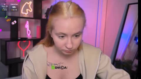 ruby frost online show from December 14, 7:29 pm