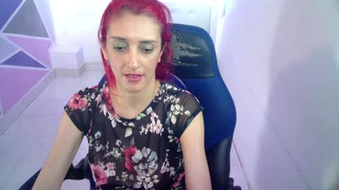 ruby_your_milf online show from January 8, 6:09 pm