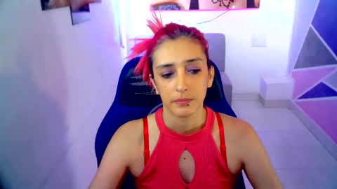 ruby_your_milf online show from January 30, 12:07 am