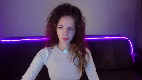 Snapshot of rubyattwood chatting on May 14, 10:49 pm rubyattwood online show from May 14, 10:49 pm