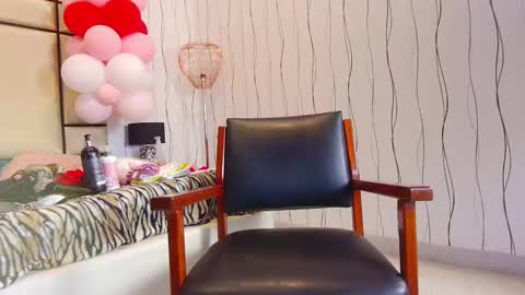 Snapshot of rubybonnet_ chatting on February 26, 1:08 pm Ruby bonnet online show from February 26, 1:08 pm