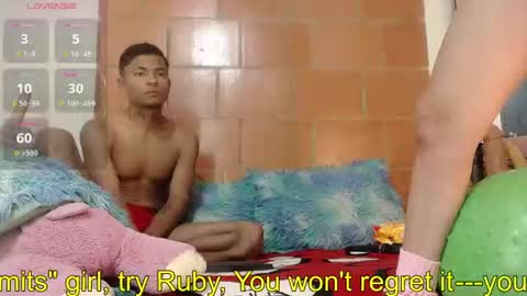 Snapshot of rubyemerald_ chatting on July 7, 3:27 pm rubyemerald_ online show from July 7, 3:27 pm