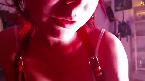 Snapshot of rubylynxxx chatting on June 8, 6:08 pm rubylynxxx online show from June 8, 6:08 pm