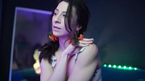 Snapshot of rubyrya chatting on February 4, 11:31 pm Ruby online show from February 4, 11:31 pm