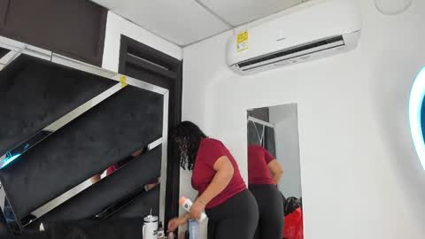 rubyxht online show from December 19, 12:34 pm