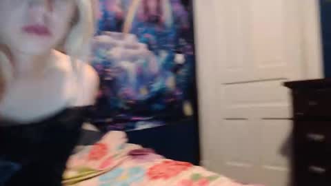 Snapshot of rubyy_nicolee chatting on November 7, 5:18 am rubyy_nicolee online show from November 7, 5:18 am