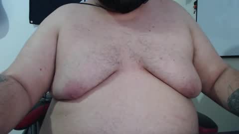Snapshot of rudebearboy_ chatting on September 25, 8:12 pm Bear online show from September 25, 8:12 pm