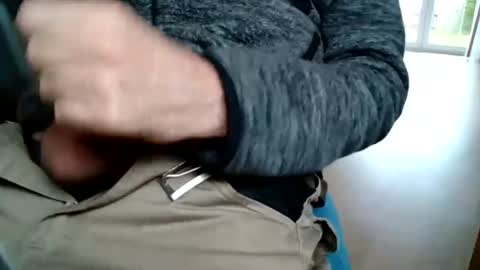 Snapshot of rudi_rudi_rudi_rudi chatting on December 9, 10:22 am rudi_rudi_rudi_rudi online show from December 9, 10:22 am