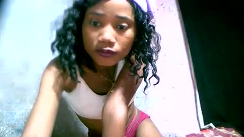 Snapshot of rufine27 chatting on November 7, 2:50 pm rufine27 online show from November 7, 2:50 pm