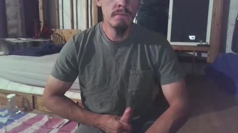 Snapshot of ruggeddude69 chatting on April 19, 3:50 am ruggeddude69 online show from April 19, 3:50 am