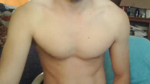 Snapshot of ruhevoll chatting on June 20, 12:14 am ruhevoll online show from June 20, 12:14 am