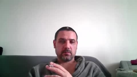 rul3ssuck online show from December 20, 8:17 am