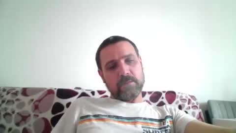 rul3ssuck online show from January 8, 9:00 am