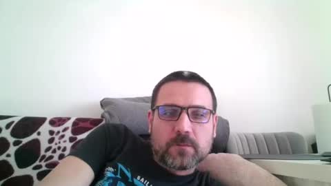 rul3ssuck online show from February 5, 9:46 am