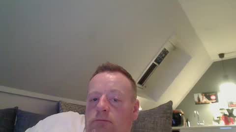 Snapshot of runepetter chatting on December 1, 9:48 pm bignorwegian online show from December 1, 9:48 pm