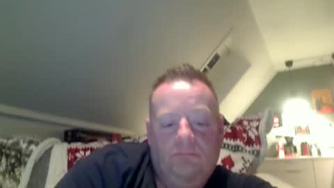 Snapshot of runepetter chatting on January 26, 7:09 pm bignorwegian online show from January 26, 7:09 pm