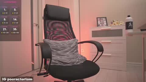 Adam online show from February 26, 8:11 pm