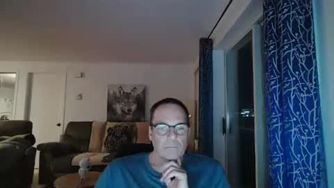 Snapshot of rushse886410 chatting on July 9, 5:11 am rushse886410 online show from July 9, 5:11 am