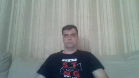 rusqadisx online show from April 25, 2:03 pm