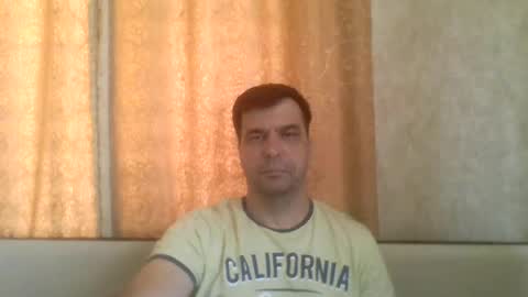 Snapshot of rusqadisx chatting on June 19, 7:01 am rusqadisx online show from June 19, 7:01 am