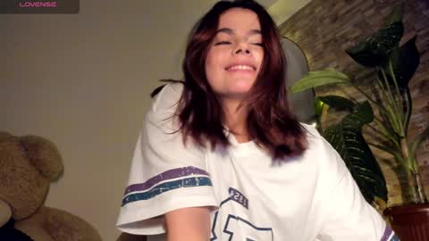 Lorenn online show from December 29, 2:27 am