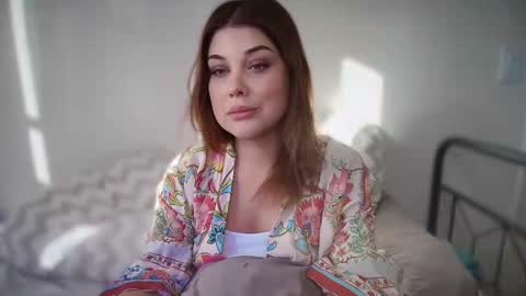 Alex online show from November 17, 7:19 pm