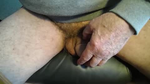 Snapshot of rustic69 chatting on February 6, 8:45 pm rustic69 online show from February 6, 8:45 pm