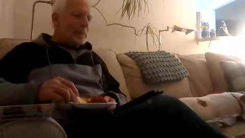 Rusty online show from February 6, 2:55 am