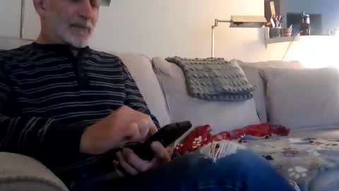 Rusty online show from October 31, 4:30 pm