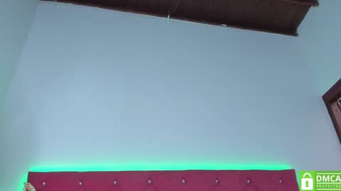 Ruth online show from February 1, 1:09 pm