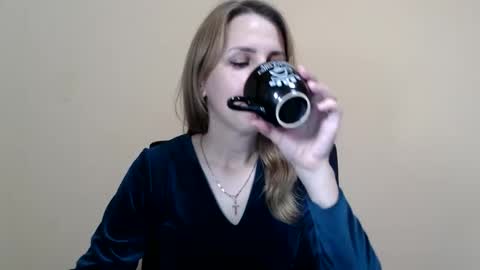 Snapshot of ruthpark chatting on October 12, 10:25 am Ruth online show from October 12, 10:25 am