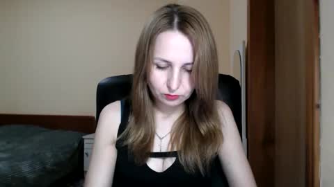 Ruth online show from April 4, 4:26 pm